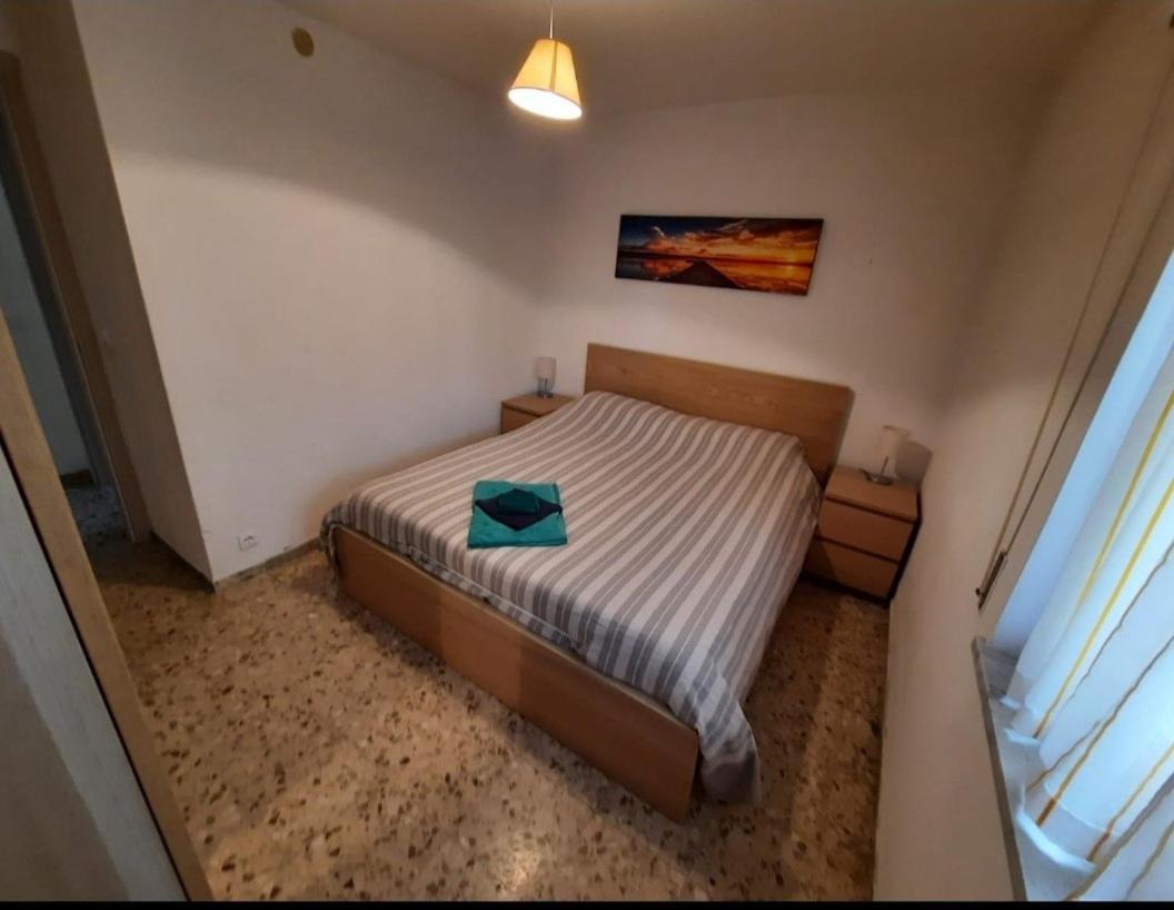 Casa Bell - Appartamento Con Parcheggio Privato E Bike Room Finale Ligure Kültér fotó