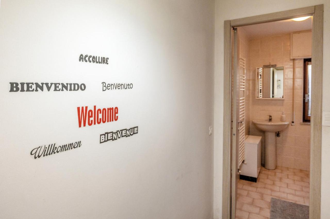 Casa Bell - Appartamento Con Parcheggio Privato E Bike Room Finale Ligure Kültér fotó